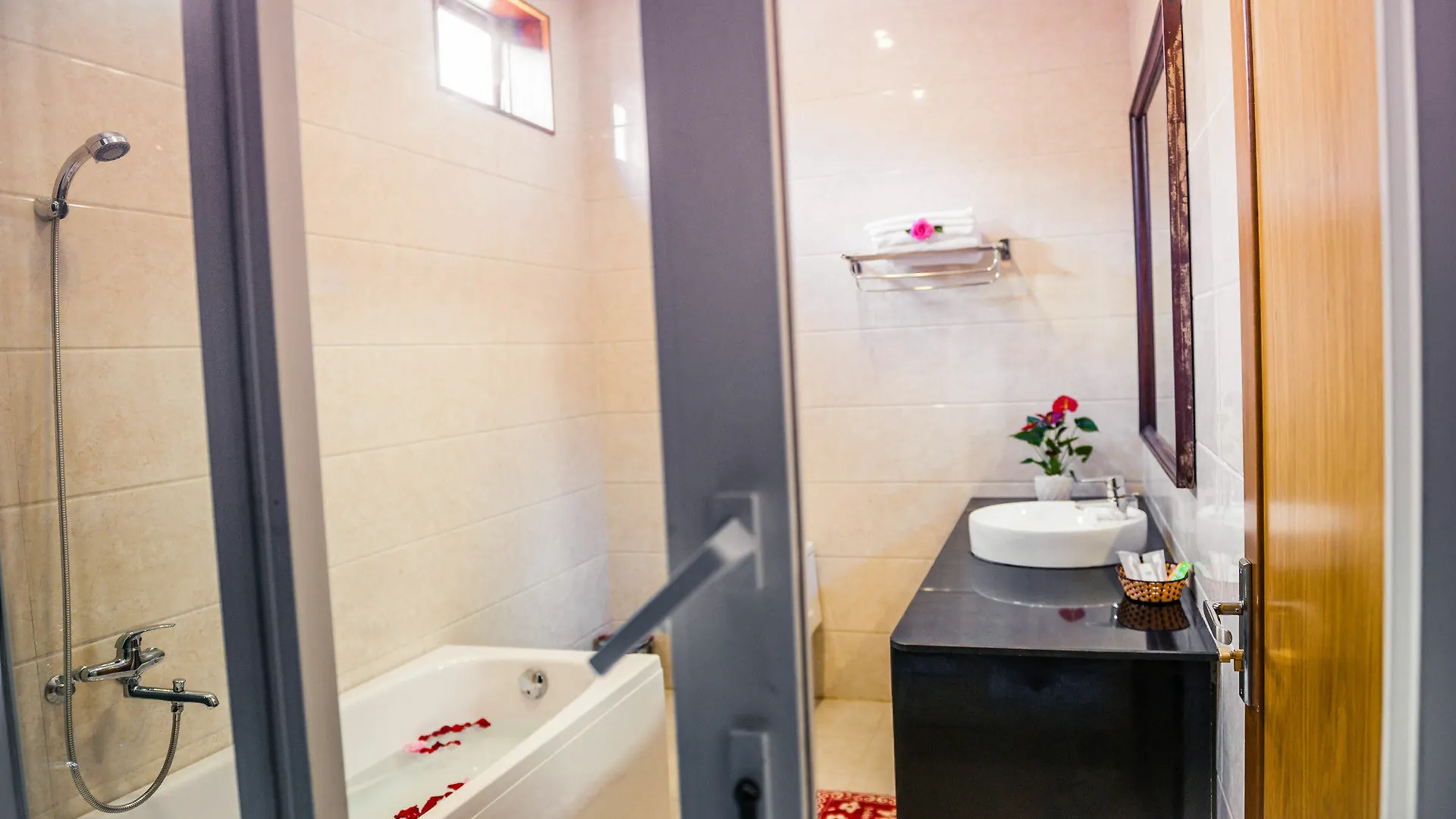 Bien Dao Homestay Χόι Αν